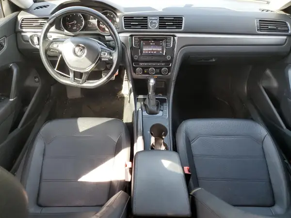 1VWAT7A38GC045819 2016 VOLKSWAGEN PASSAT - Image 8