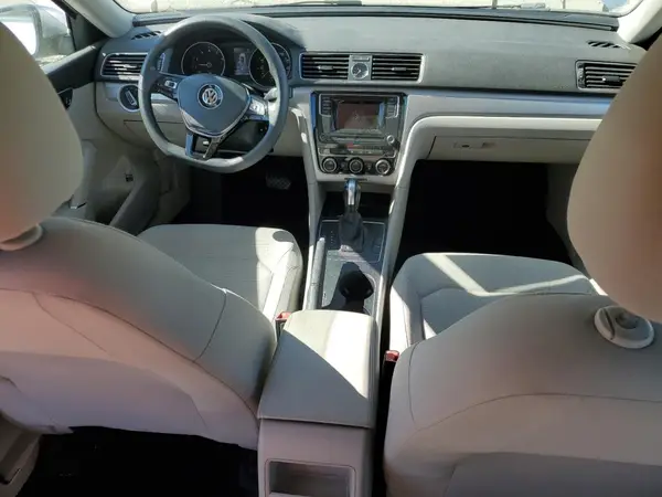 1VWAT7A38GC053502 2016 VOLKSWAGEN PASSAT - Image 8