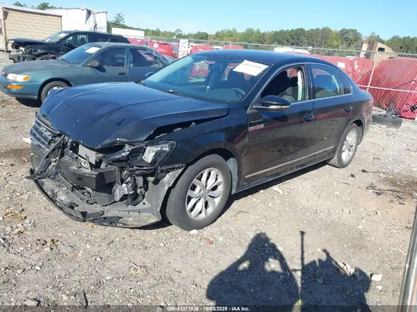 1VWAT7A38GC057954 2016 VOLKSWAGEN PASSAT - Image 2