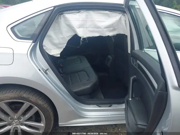 1VWAT7A38GC067190 2016 VOLKSWAGEN PASSAT - Image 8