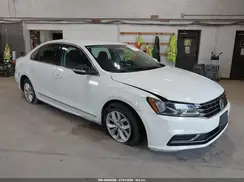1VWAT7A38HC001112 2017 VOLKSWAGEN PASSAT