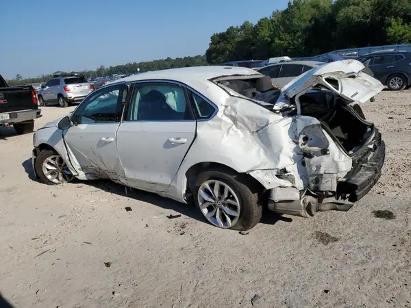 1VWAT7A38HC031338 2017 VOLKSWAGEN PASSAT - Image 2