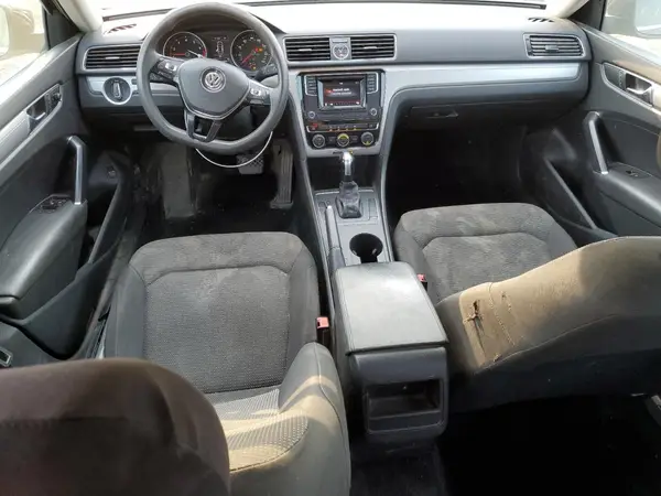 1VWAT7A38HC034241 2017 VOLKSWAGEN PASSAT - Image 8