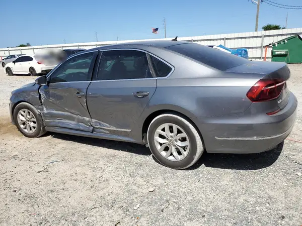 1VWAT7A38HC041593 2017 VOLKSWAGEN PASSAT - Image 2