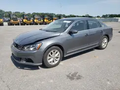 1VWAT7A38HC056059 2017 VOLKSWAGEN PASSAT
