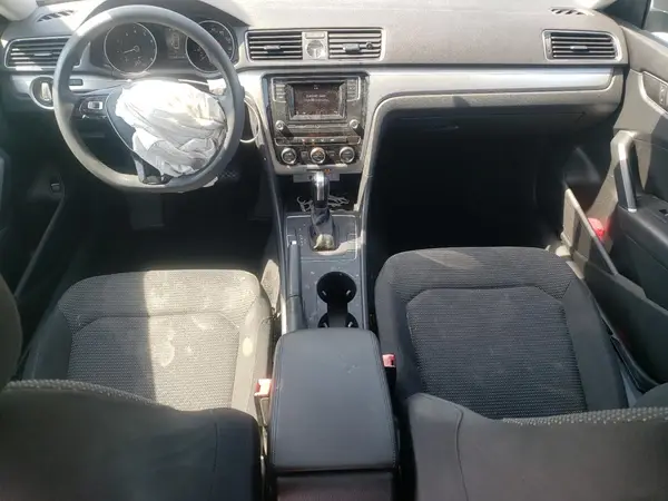 1VWAT7A38HC056059 2017 VOLKSWAGEN PASSAT - Image 8