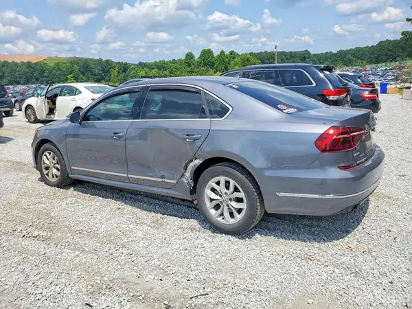 1VWAT7A38HC072763 2017 VOLKSWAGEN PASSAT - Image 2