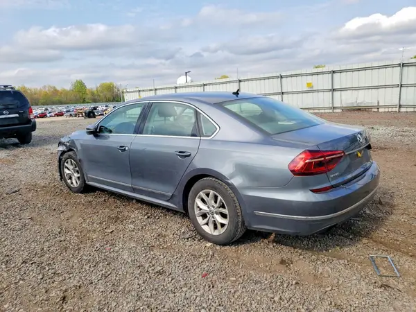 1VWAT7A38HC078238 2017 VOLKSWAGEN PASSAT - Image 2