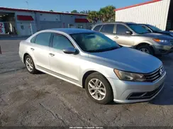 1VWAT7A38HC079423 2017 VOLKSWAGEN PASSAT