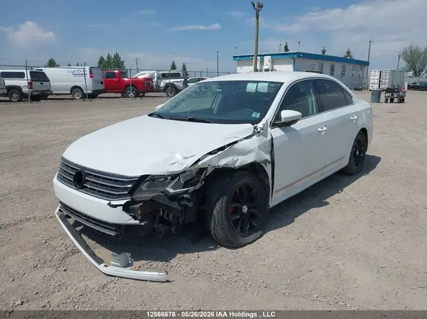 1VWAT7A38HC082189 2017 VOLKSWAGEN PASSAT - Image 2