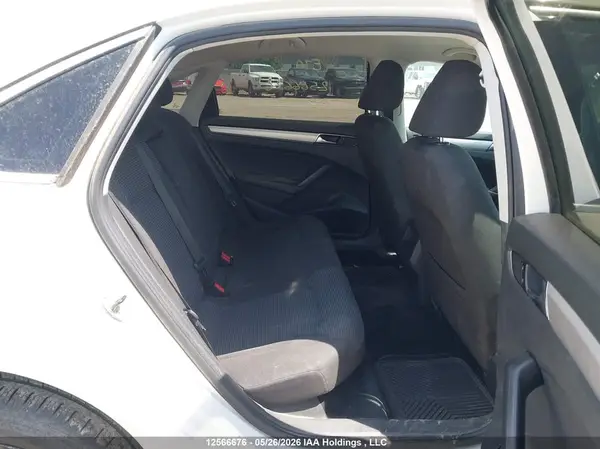 1VWAT7A38HC082189 2017 VOLKSWAGEN PASSAT - Image 8