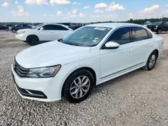 1VWAT7A38HC084945 2017 VOLKSWAGEN PASSAT
