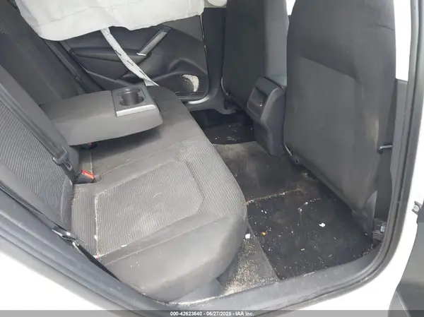 1VWAT7A38HC085593 2017 VOLKSWAGEN PASSAT - Image 8