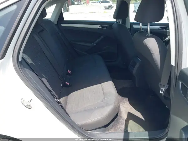 1VWAT7A39GC010187 2016 VOLKSWAGEN PASSAT - Image 8