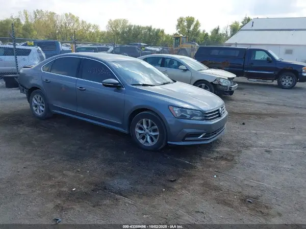 1VWAT7A39GC023084 2016 VOLKSWAGEN PASSAT - Image 1