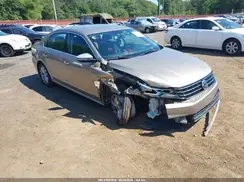 1VWAT7A39GC025742 2016 VOLKSWAGEN PASSAT