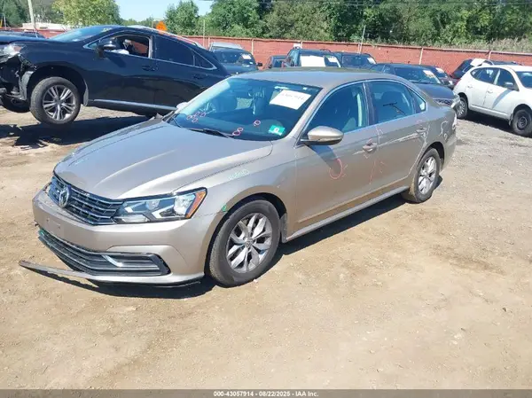 1VWAT7A39GC025742 2016 VOLKSWAGEN PASSAT - Image 2