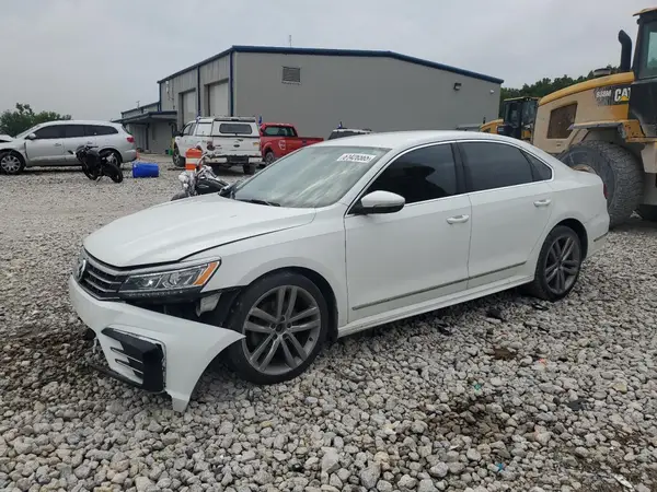 1VWAT7A39GC032688 2016 VOLKSWAGEN PASSAT - Image 1