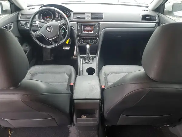 1VWAT7A39GC032688 2016 VOLKSWAGEN PASSAT - Image 8