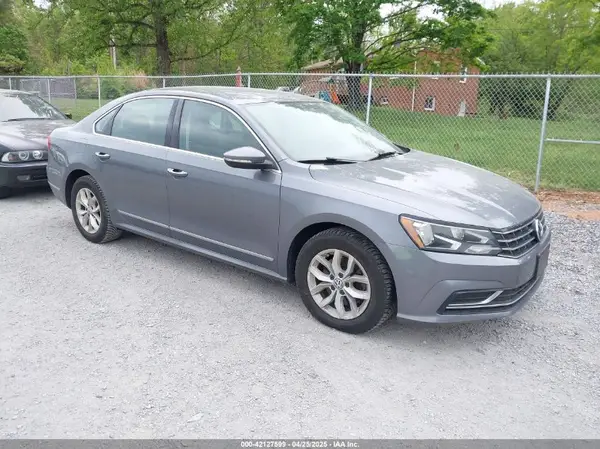1VWAT7A39GC032948 2016 VOLKSWAGEN PASSAT - Image 1
