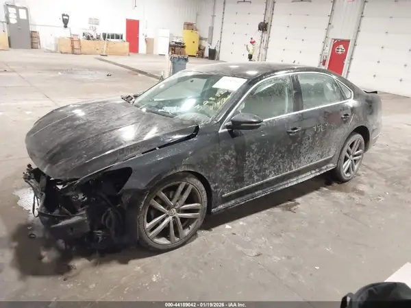 1VWAT7A39GC033677 2016 VOLKSWAGEN PASSAT - Image 2