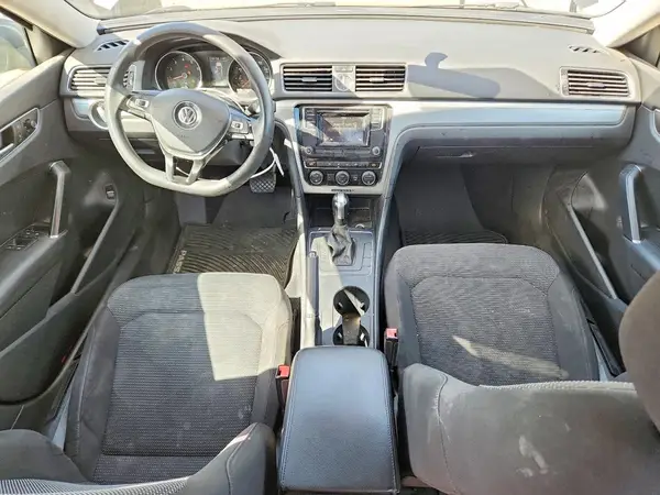 1VWAT7A39GC037454 2016 VOLKSWAGEN PASSAT - Image 8