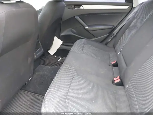 1VWAT7A39GC038085 2016 VOLKSWAGEN PASSAT - Image 8