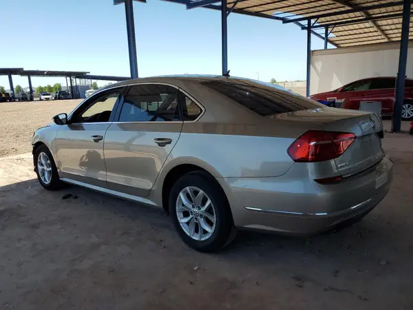 1VWAT7A39GC039401 2016 VOLKSWAGEN PASSAT - Image 2