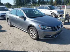 1VWAT7A39GC040676 2016 VOLKSWAGEN PASSAT