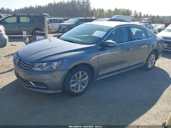 1VWAT7A39GC040676 2016 VOLKSWAGEN PASSAT - Image 2