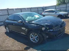 1VWAT7A39GC049829 2016 VOLKSWAGEN PASSAT