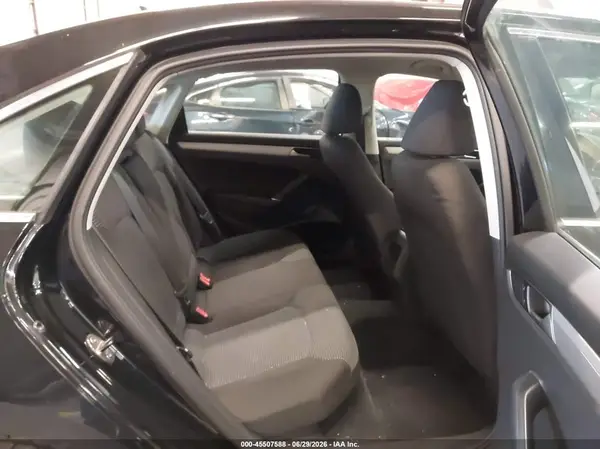 1VWAT7A39GC053069 2016 VOLKSWAGEN PASSAT - Image 8