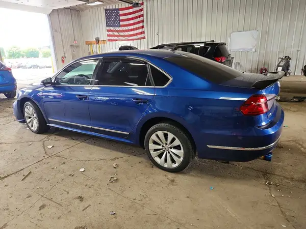 1VWAT7A39GC056893 2016 VOLKSWAGEN PASSAT - Image 2