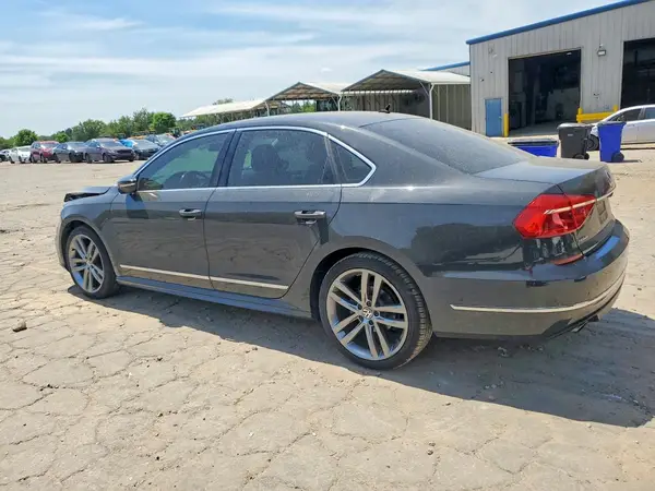 1VWAT7A39GC061821 2016 VOLKSWAGEN PASSAT - Image 2