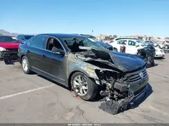 1VWAT7A39GC061897 2016 VOLKSWAGEN PASSAT