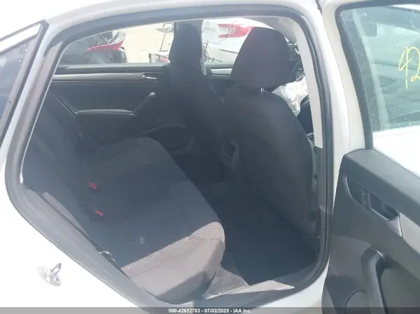 1VWAT7A39HC006898 2017 VOLKSWAGEN PASSAT - Image 8