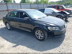 1VWAT7A39HC045359 2017 VOLKSWAGEN PASSAT
