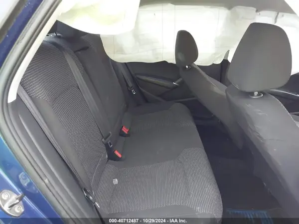 1VWAT7A39HC073839 2017 VOLKSWAGEN PASSAT - Image 8