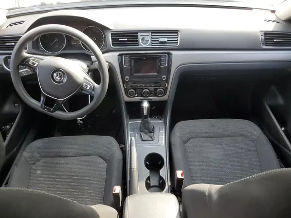 1VWAT7A3XGC009923 2016 VOLKSWAGEN PASSAT - Image 8