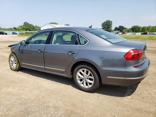 1VWAT7A3XGC013910 2016 VOLKSWAGEN PASSAT - Image 2