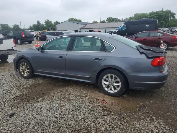 1VWAT7A3XGC019352 2016 VOLKSWAGEN PASSAT - Image 2