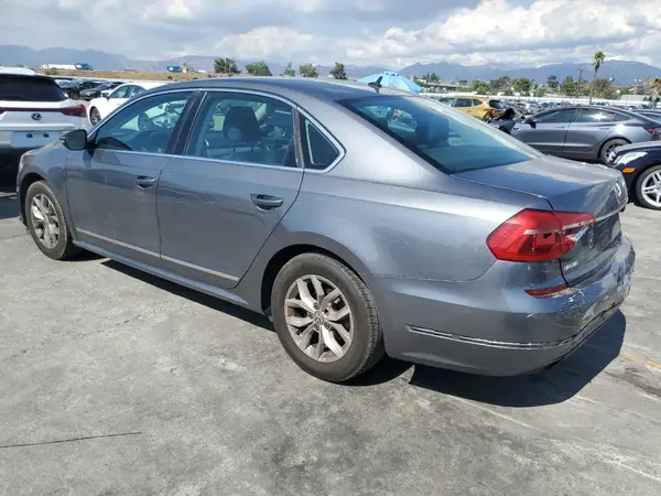 1VWAT7A3XGC019982 2016 VOLKSWAGEN PASSAT - Image 2