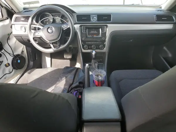 1VWAT7A3XGC020453 2016 VOLKSWAGEN PASSAT - Image 8