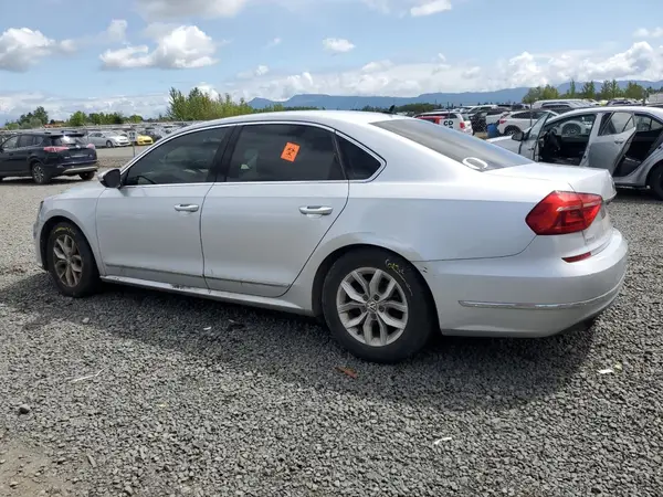 1VWAT7A3XGC026477 2016 VOLKSWAGEN PASSAT - Image 2