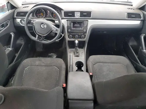1VWAT7A3XGC027953 2016 VOLKSWAGEN PASSAT - Image 8