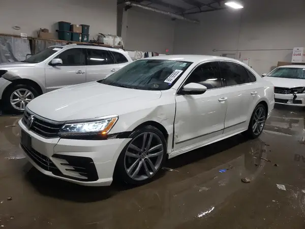 1VWAT7A3XGC030819 2016 VOLKSWAGEN PASSAT - Image 1