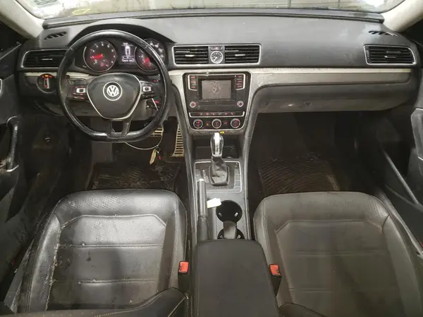 1VWAT7A3XGC030819 2016 VOLKSWAGEN PASSAT - Image 8