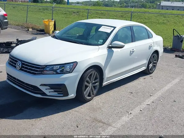 1VWAT7A3XGC032053 2016 VOLKSWAGEN PASSAT - Image 2