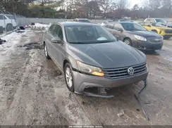 1VWAT7A3XGC032165 2016 VOLKSWAGEN PASSAT