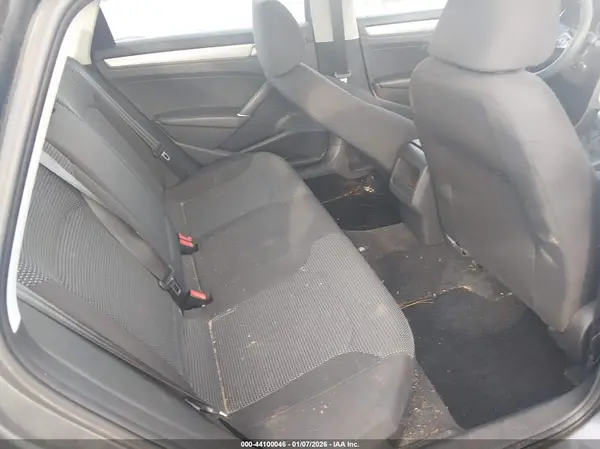 1VWAT7A3XGC032165 2016 VOLKSWAGEN PASSAT - Image 8